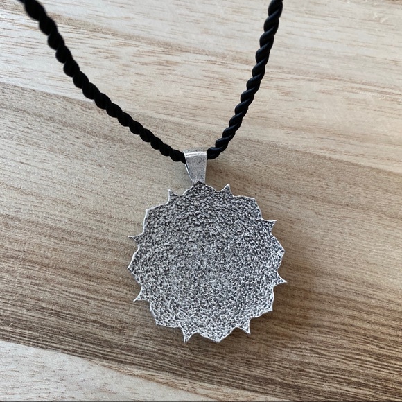 Antiqued Silver Mandala Meditation Art necklace - Picture 5 of 7